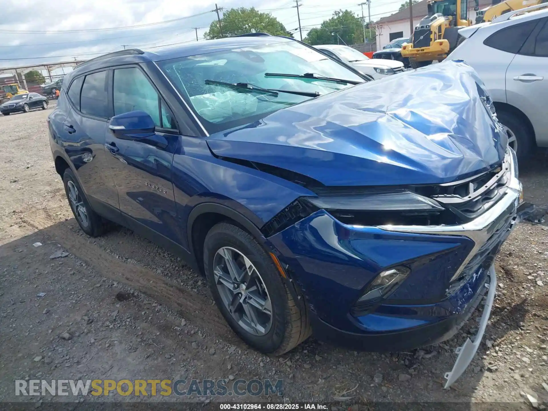 1 Photograph of a damaged car 3GNKBJR44PS101079 CHEVROLET BLAZER 2023