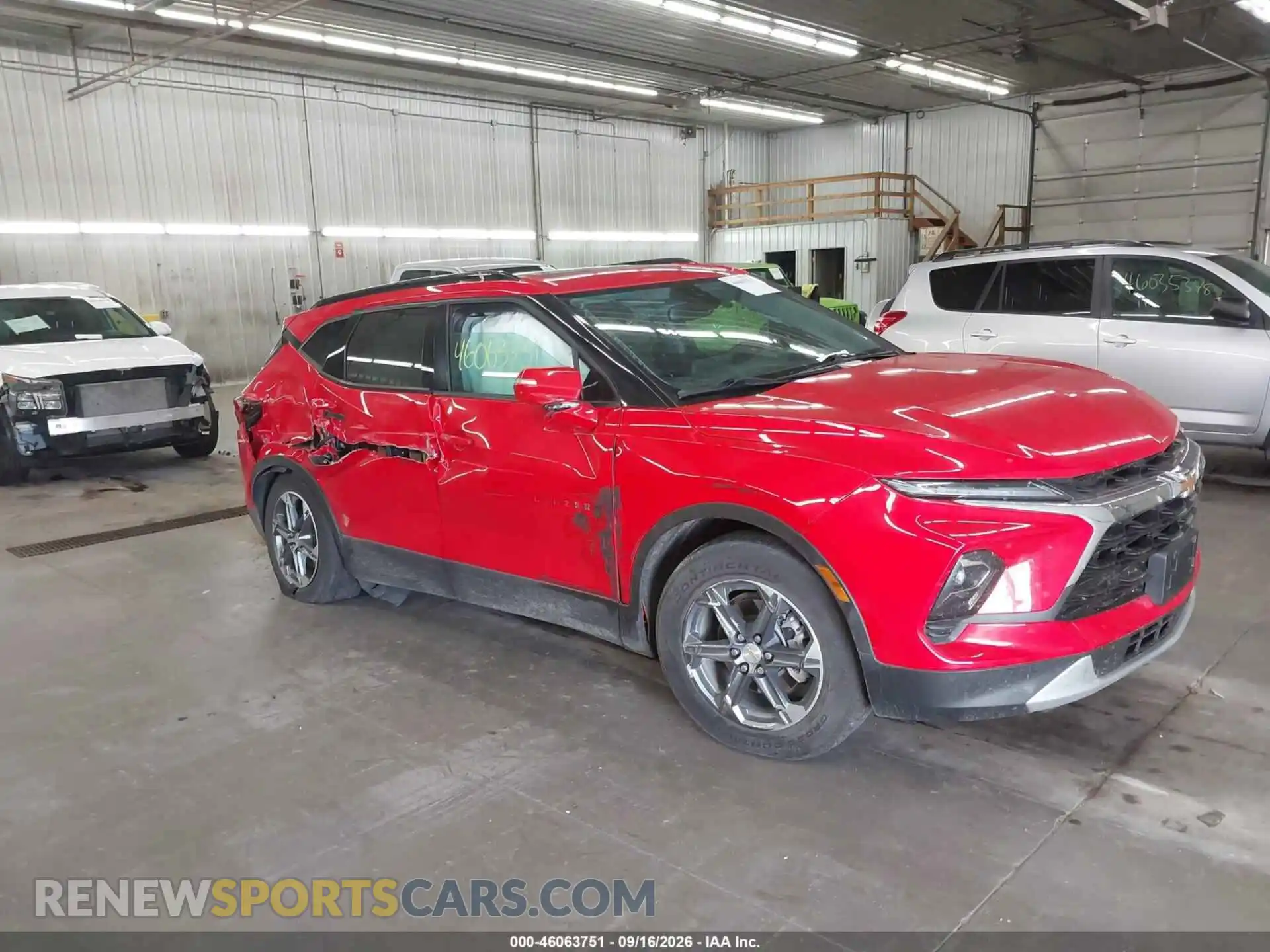 1 Photograph of a damaged car 3GNKBJR48PS172222 CHEVROLET BLAZER 2023