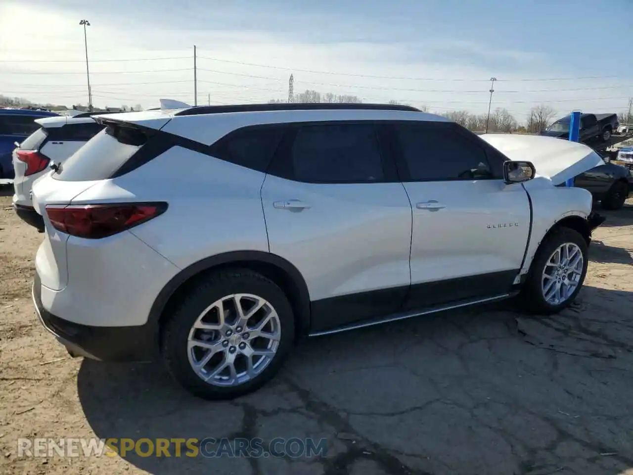 3 Photograph of a damaged car 3GNKBJRS2PS104030 CHEVROLET BLAZER 2023