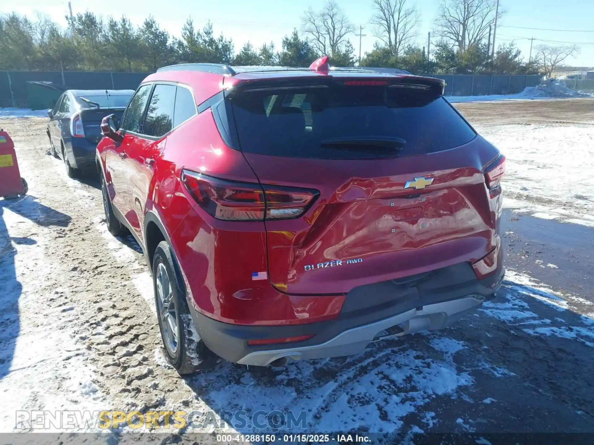 3 Photograph of a damaged car 3GNKBJRS6PS227815 CHEVROLET BLAZER 2023