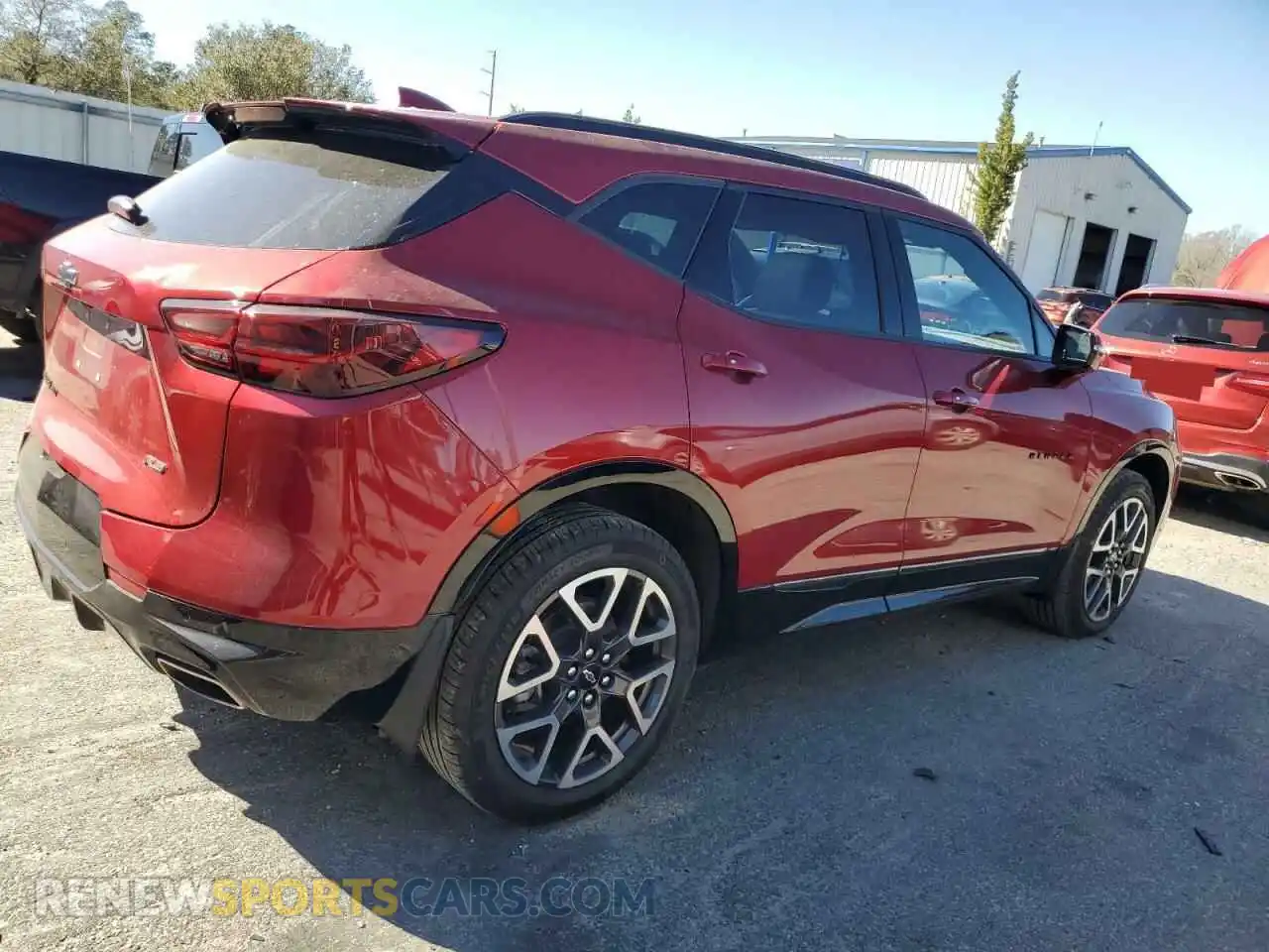 3 fotografías del automóvil dañado 3GNKBKRS0PS234023 CHEVROLET BLAZER 2023