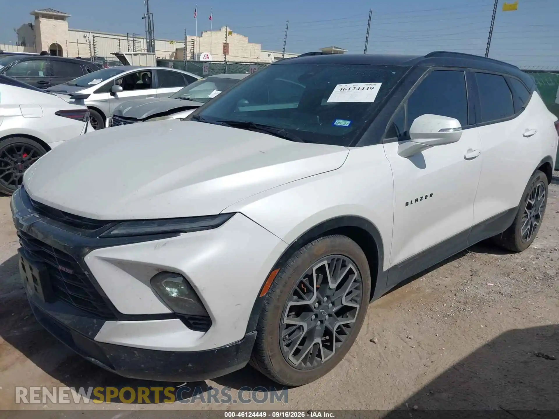 2 Photograph of a damaged car 3GNKBKRS2PS201931 CHEVROLET BLAZER 2023
