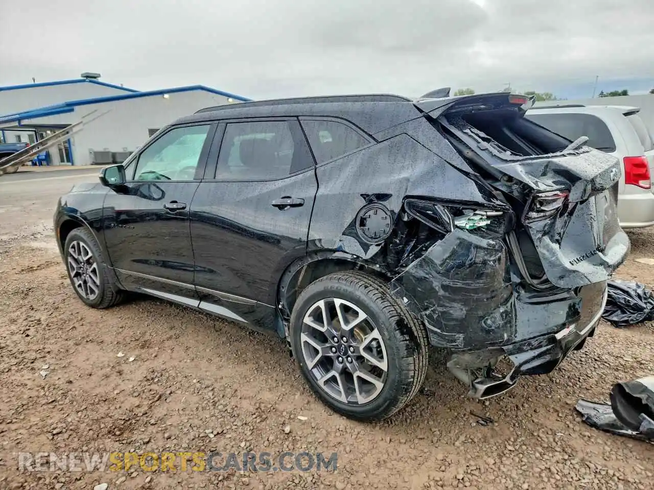2 Photograph of a damaged car 3GNKBKRS7PS108287 CHEVROLET BLAZER 2023