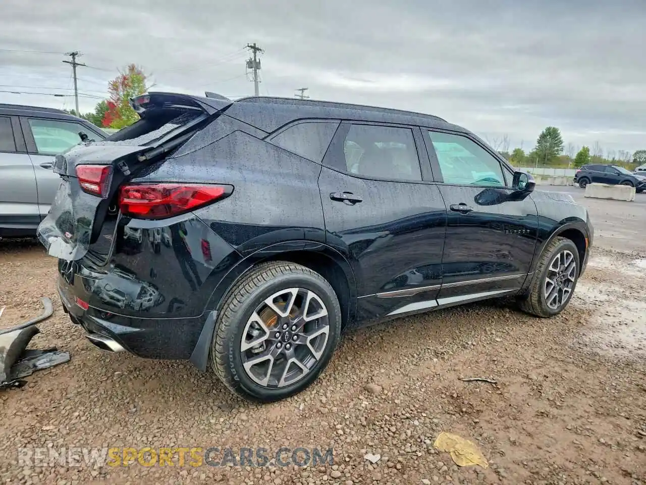 3 Photograph of a damaged car 3GNKBKRS7PS108287 CHEVROLET BLAZER 2023