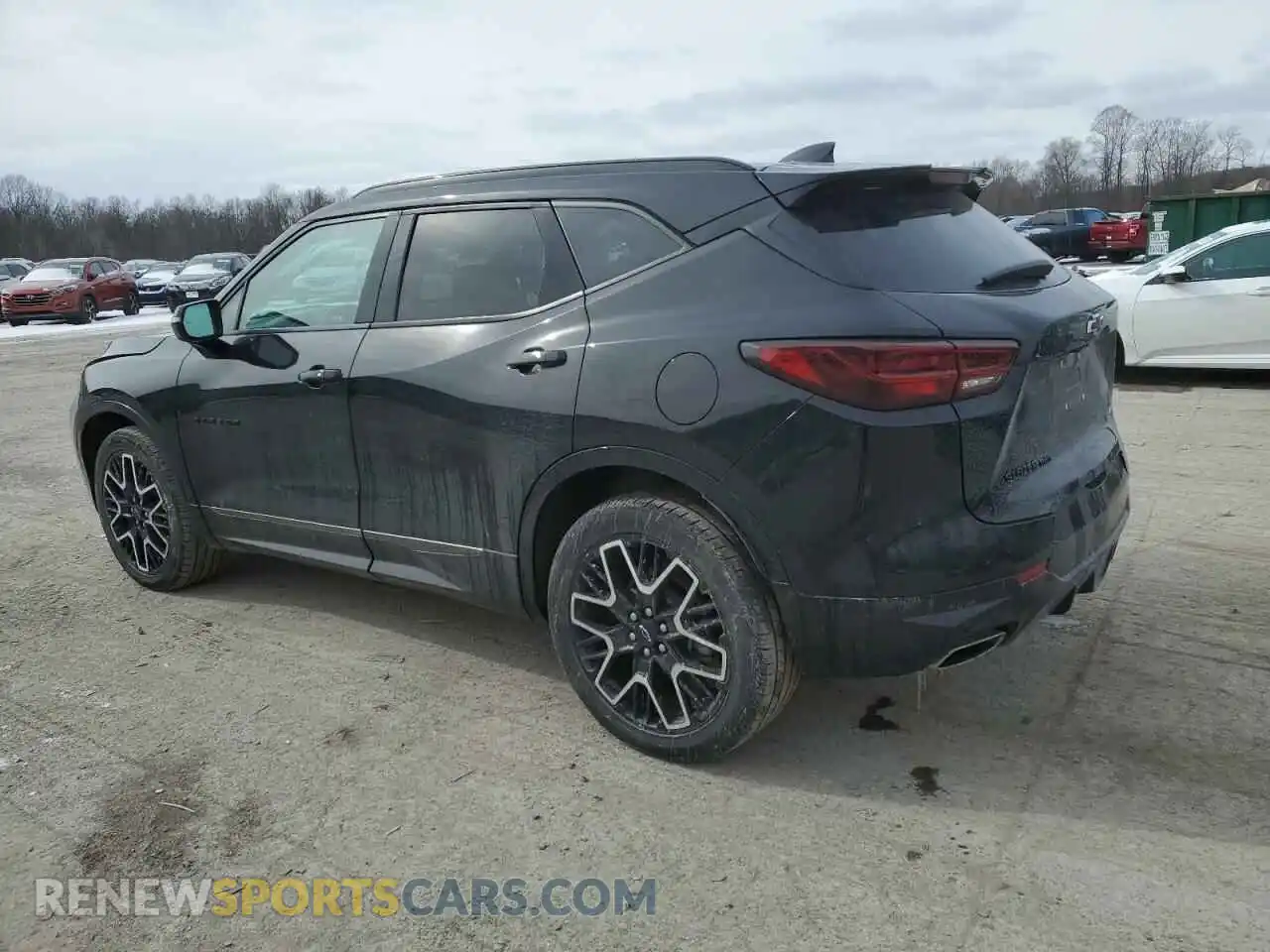 2 Photograph of a damaged car 3GNKBKRSXPS208402 CHEVROLET BLAZER 2023