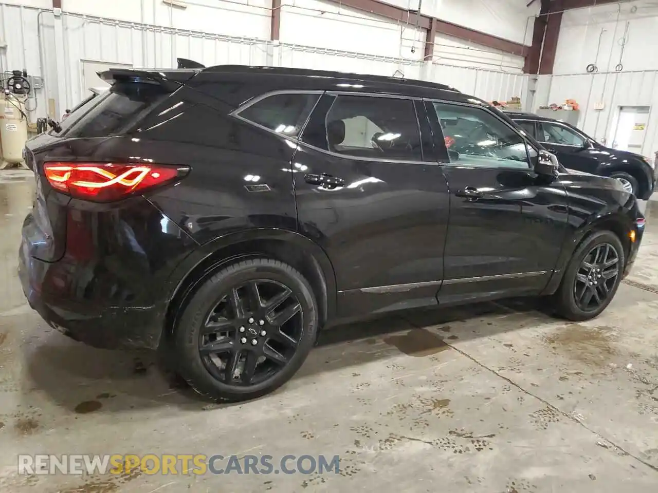 3 Photograph of a damaged car 3GNKBKRSXPS230691 CHEVROLET BLAZER 2023
