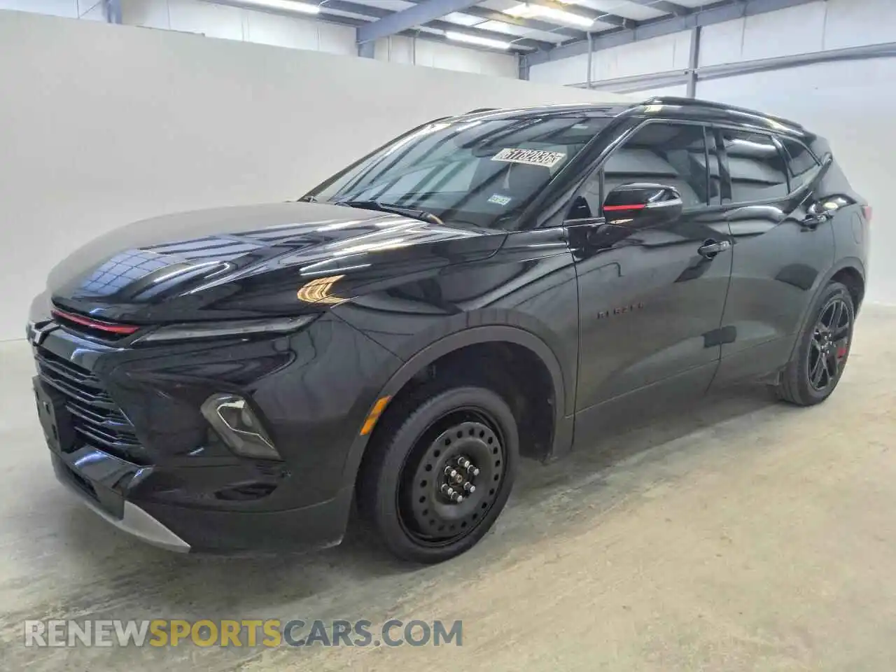 1 Photograph of a damaged car 3GNKBDR40RS172879 CHEVROLET BLAZER 2024