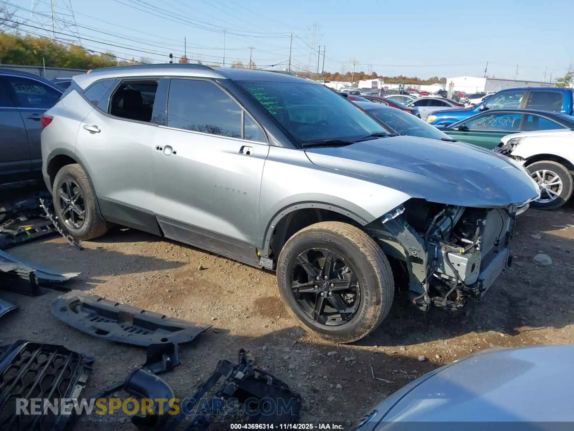 1 Photograph of a damaged car 3GNKBDR41RS174303 CHEVROLET BLAZER 2024