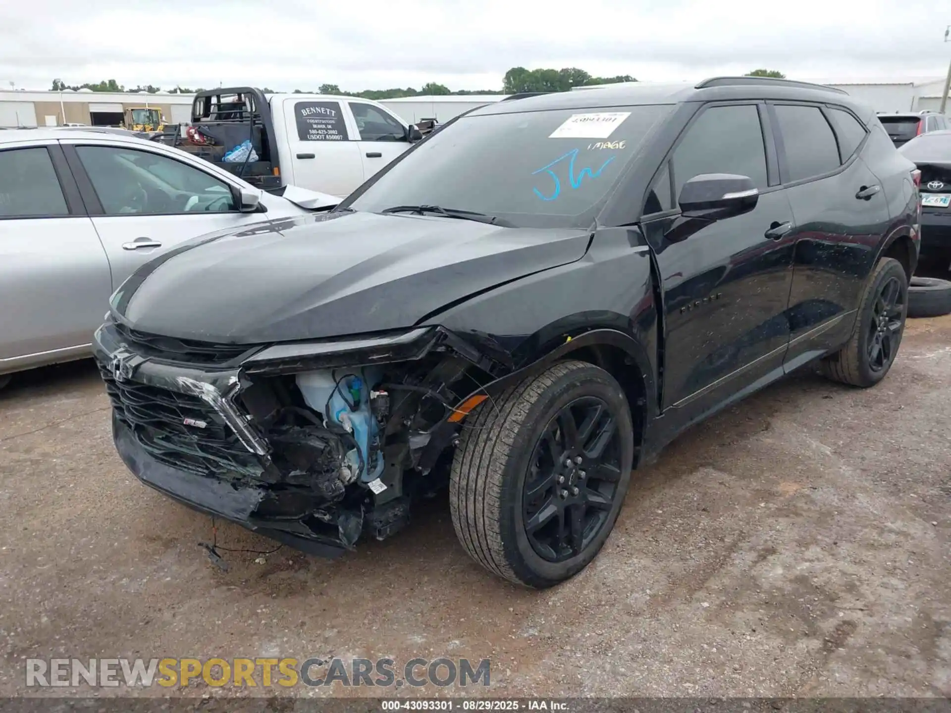 2 Photograph of a damaged car 3GNKBERS0RS178976 CHEVROLET BLAZER 2024