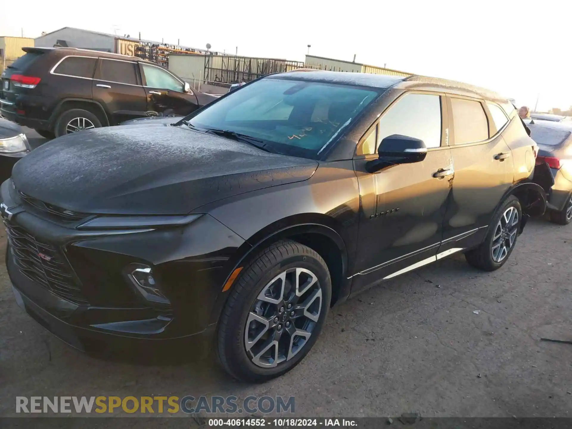 2 Photograph of a damaged car 3GNKBERS5RS185728 CHEVROLET BLAZER 2024
