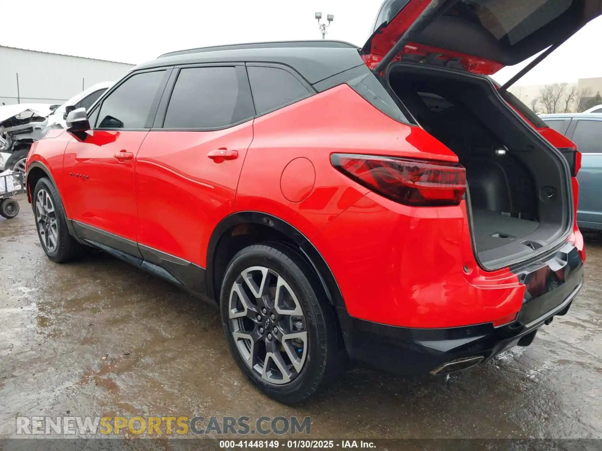 3 Photograph of a damaged car 3GNKBERSXRS125413 CHEVROLET BLAZER 2024