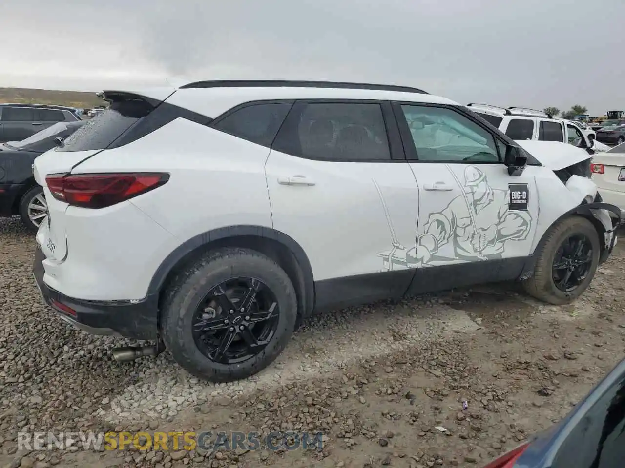 3 Photograph of a damaged car 3GNKBHR41RS151370 CHEVROLET BLAZER 2024