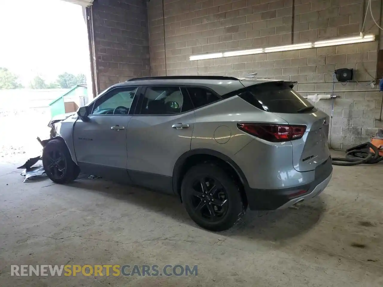 2 Photograph of a damaged car 3GNKBHR41RS227606 CHEVROLET BLAZER 2024