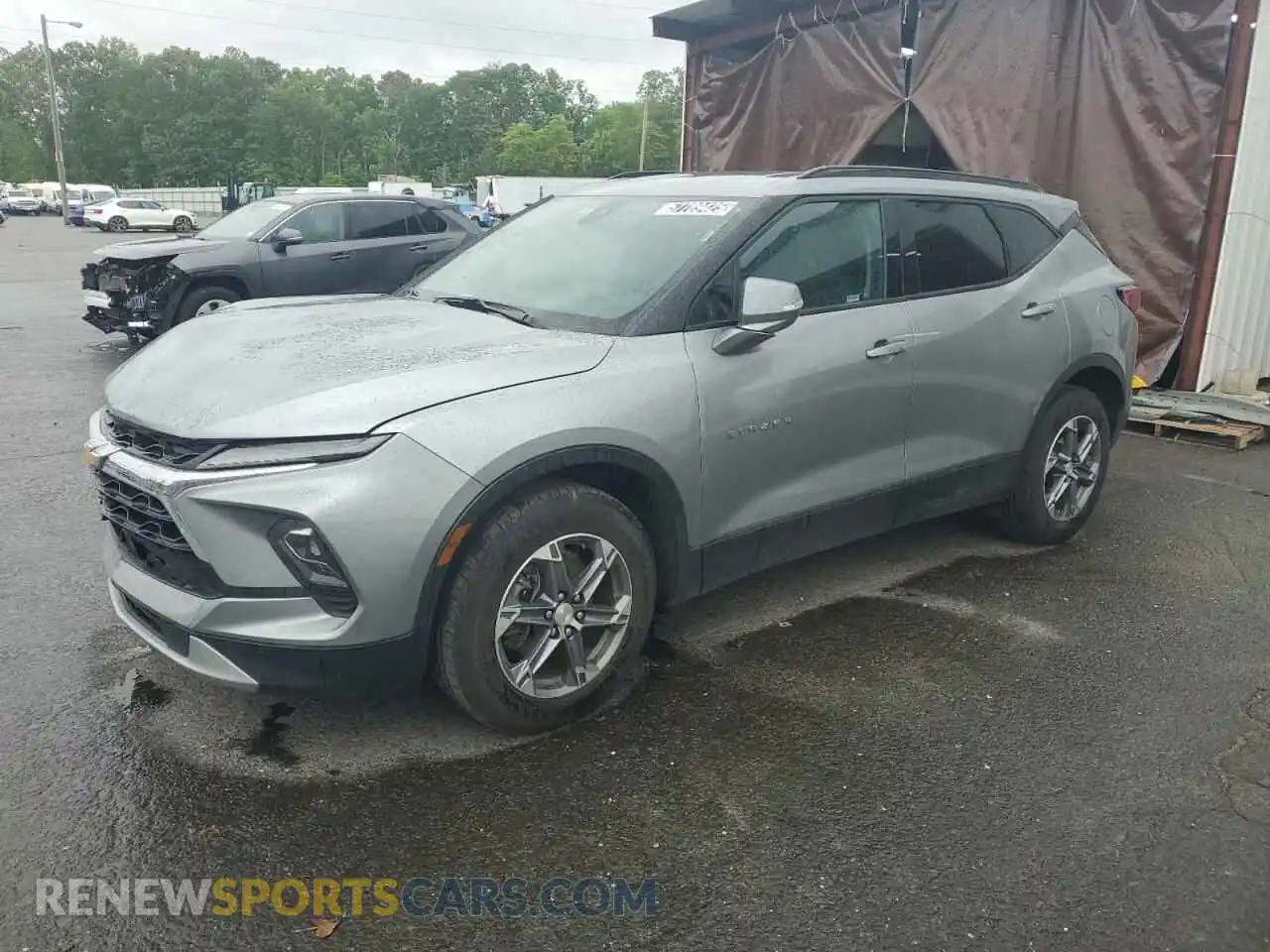 1 Photograph of a damaged car 3GNKBJR42RS197992 CHEVROLET BLAZER 2024