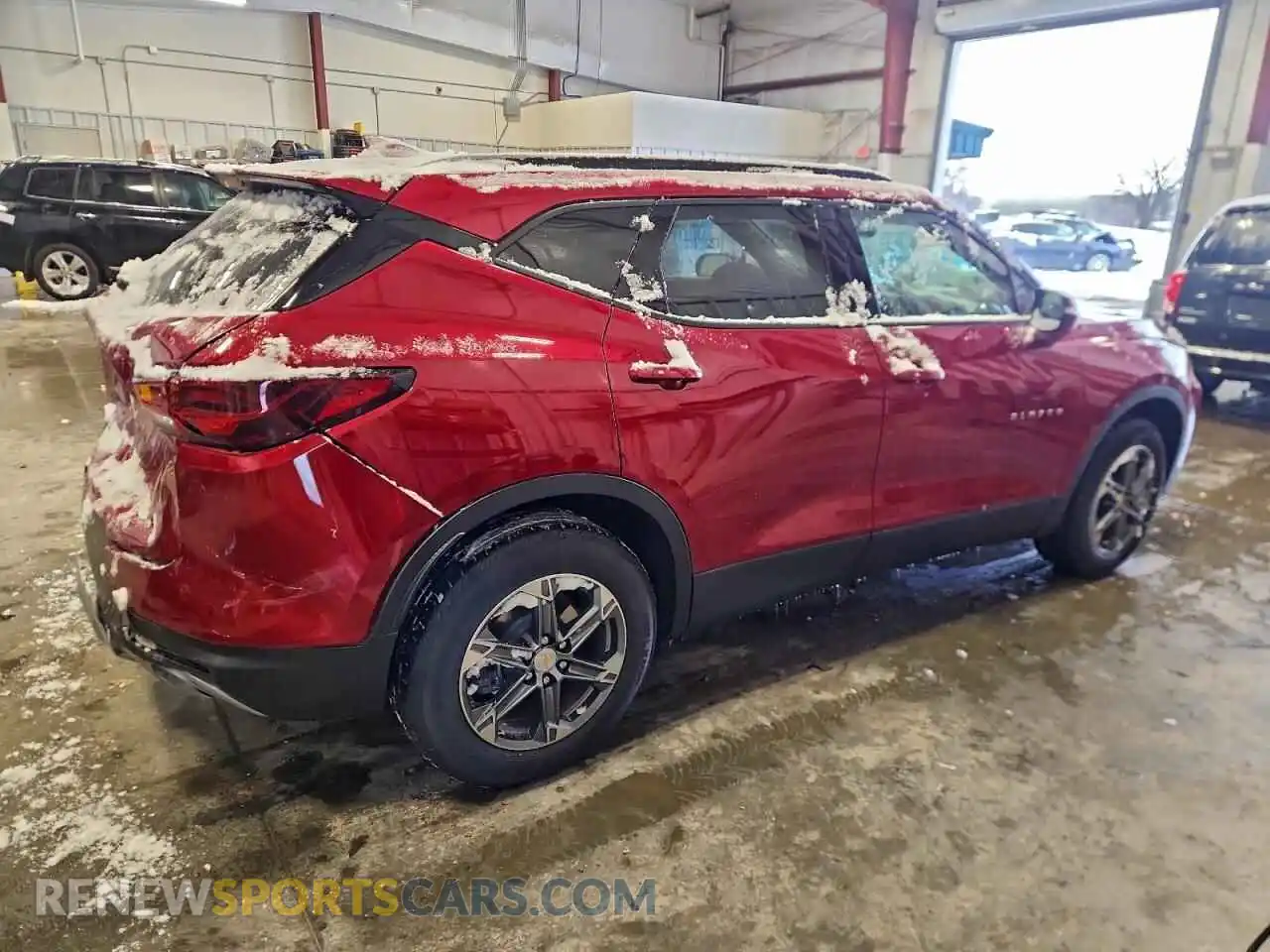 3 Photograph of a damaged car 3GNKBJR48RS177861 CHEVROLET BLAZER 2024