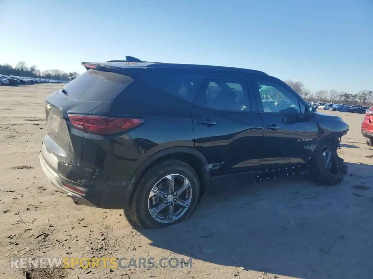 3 Photograph of a damaged car 3GNKBJRS2RS195075 CHEVROLET BLAZER 2024