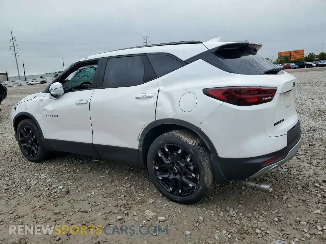 2 Photograph of a damaged car 3GNKBJRS6RS199677 CHEVROLET BLAZER 2024