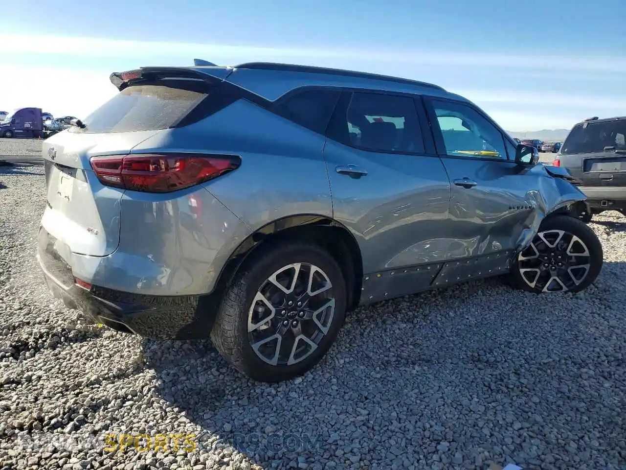3 Photograph of a damaged car 3GNKBKRS0RS175154 CHEVROLET BLAZER 2024