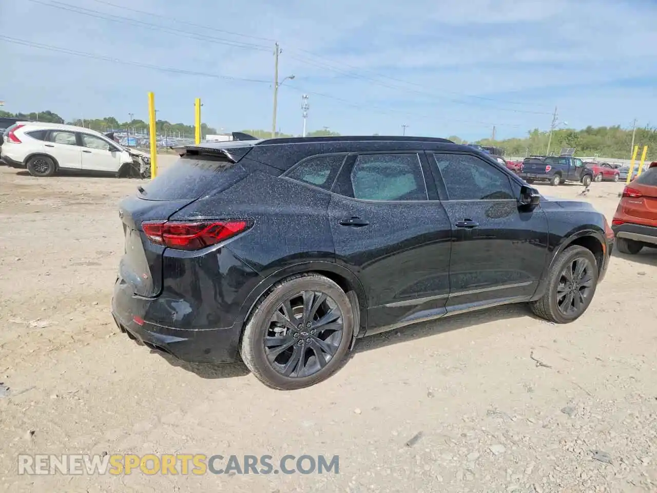 3 Фотография поврежденного автомобиля 3GNKBKRS2RS134492 CHEVROLET BLAZER 2024