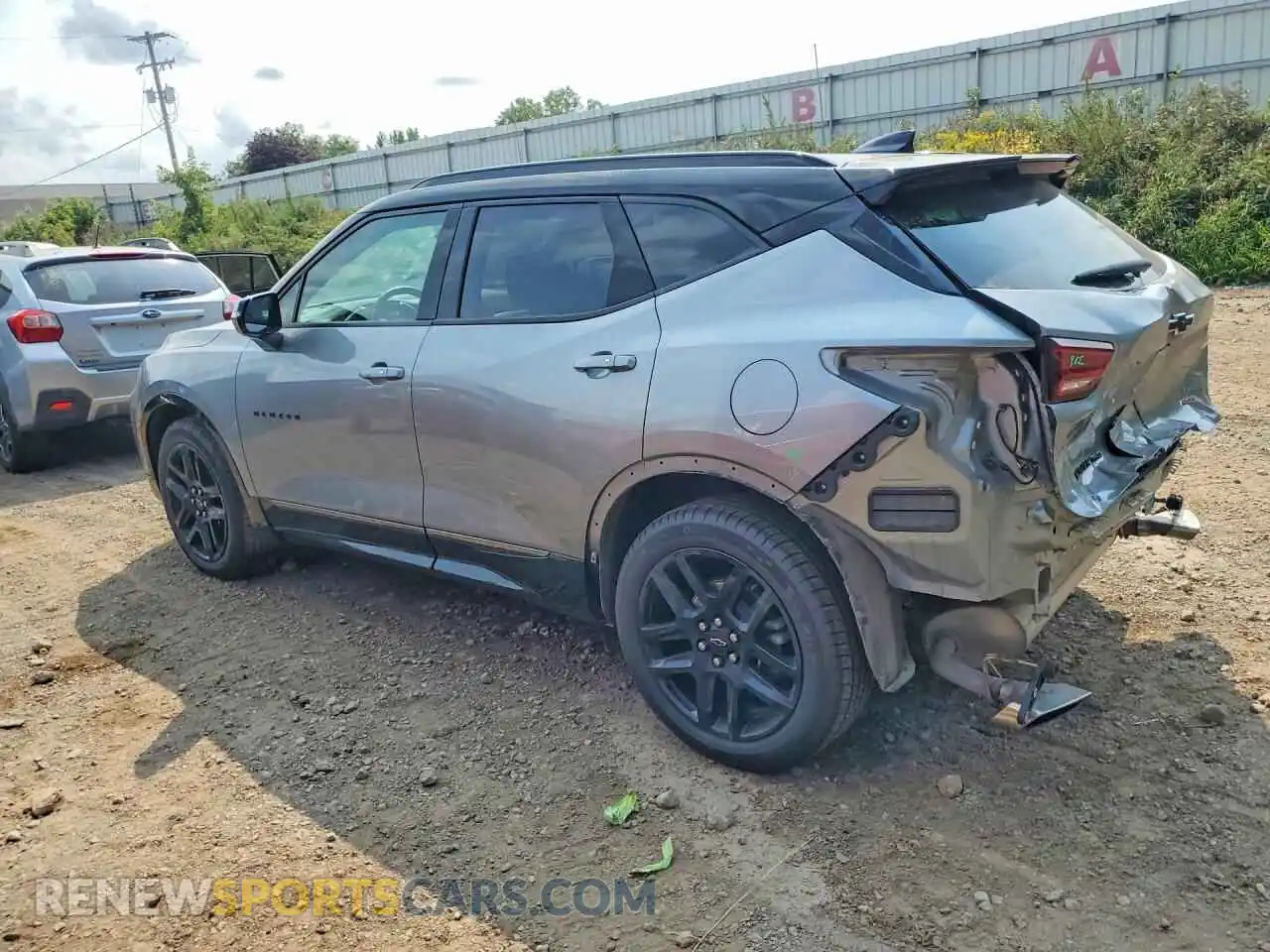 2 Photograph of a damaged car 3GNKBKRS3RS149115 CHEVROLET BLAZER 2024