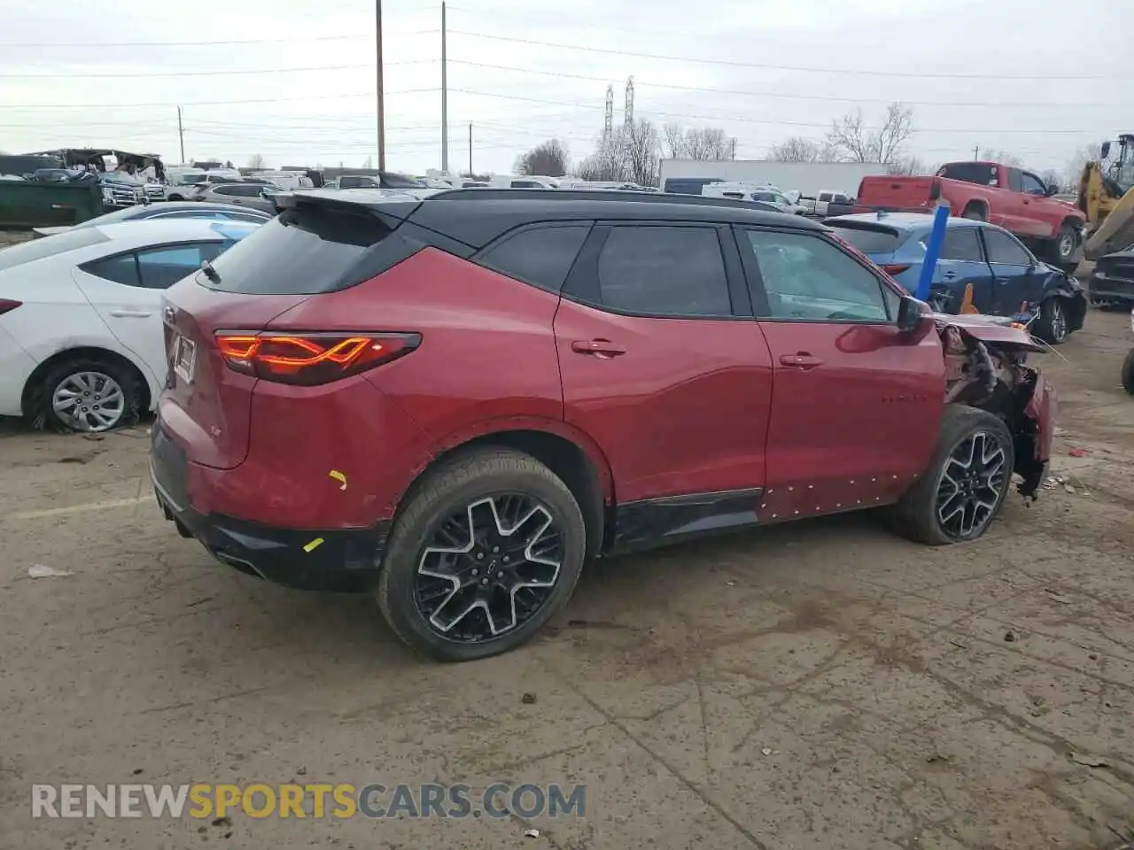 3 Photograph of a damaged car 3GNKBKRS6RS188779 CHEVROLET BLAZER 2024