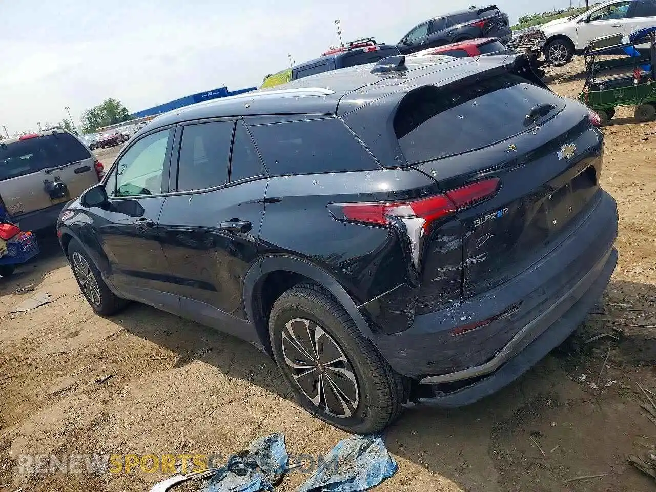 2 Photograph of a damaged car 3GNKDBRJ6RS291332 CHEVROLET BLAZER 2024