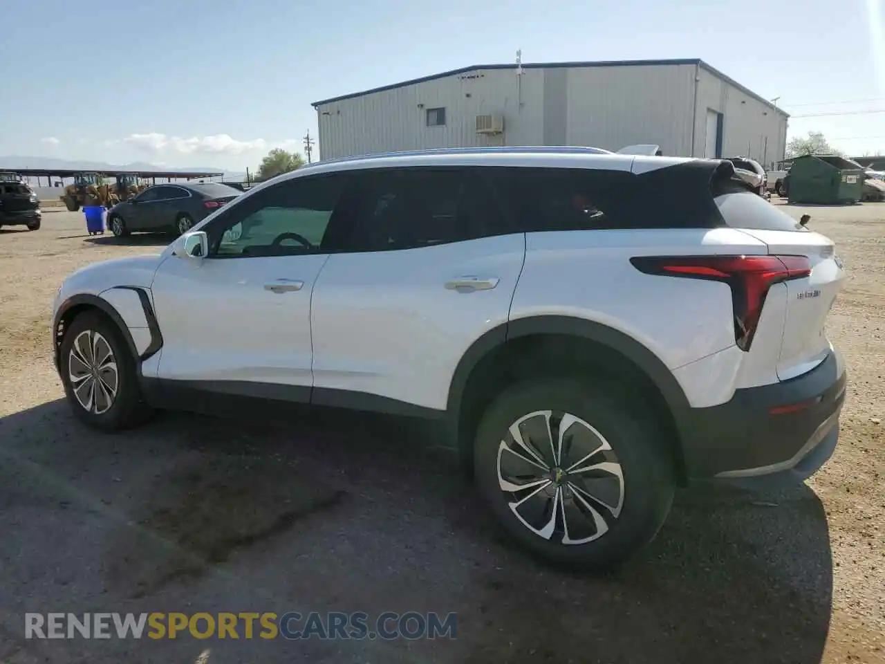 2 Photograph of a damaged car 3GNKDBRJ7RS200164 CHEVROLET BLAZER 2024