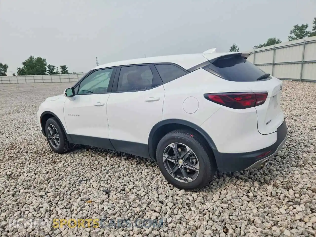 2 Photograph of a damaged car 3GNKBCR41SS189593 CHEVROLET BLAZER 2025