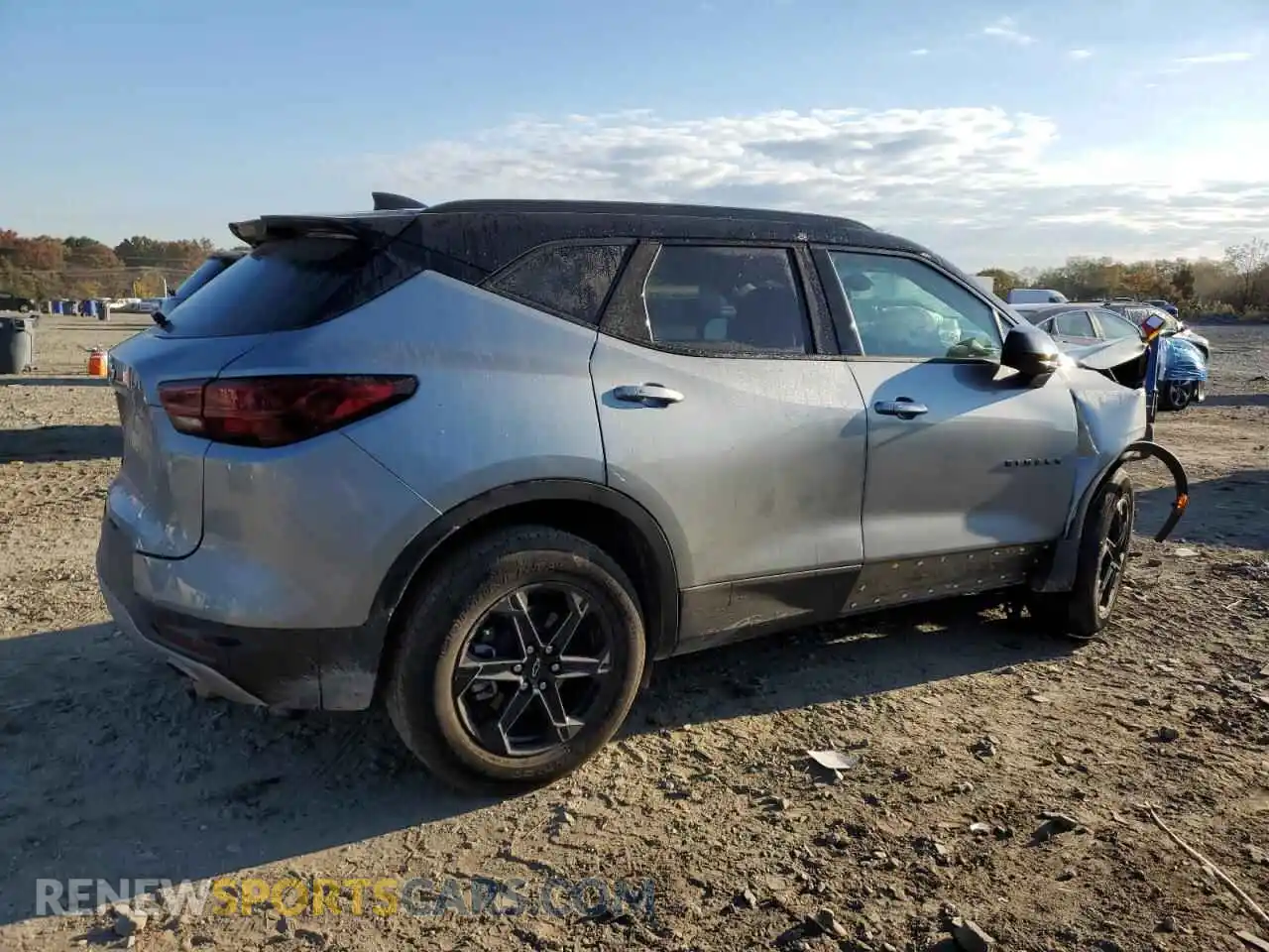 3 Photograph of a damaged car 3GNKBCR46SS100634 CHEVROLET BLAZER 2025