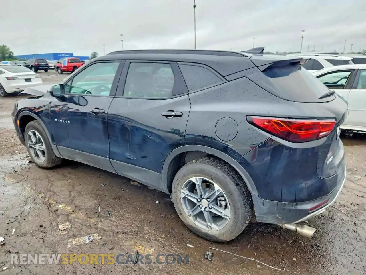 2 Photograph of a damaged car 3GNKBCR4XSS174316 CHEVROLET BLAZER 2025