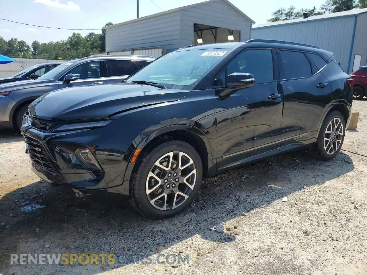 1 Photograph of a damaged car 3GNKBERS5SS233363 CHEVROLET BLAZER 2025
