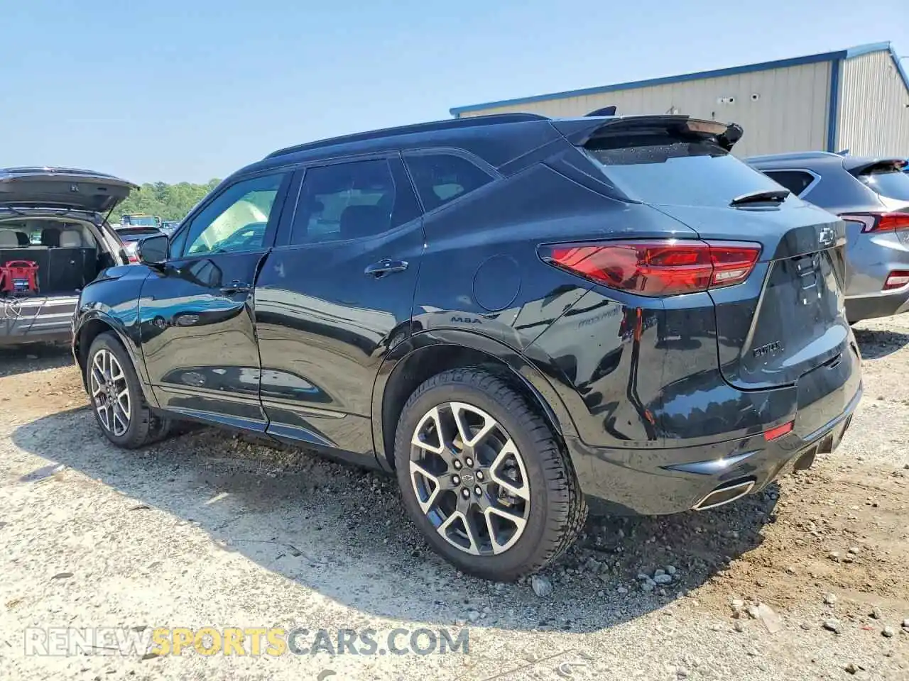 2 Photograph of a damaged car 3GNKBERS5SS233363 CHEVROLET BLAZER 2025