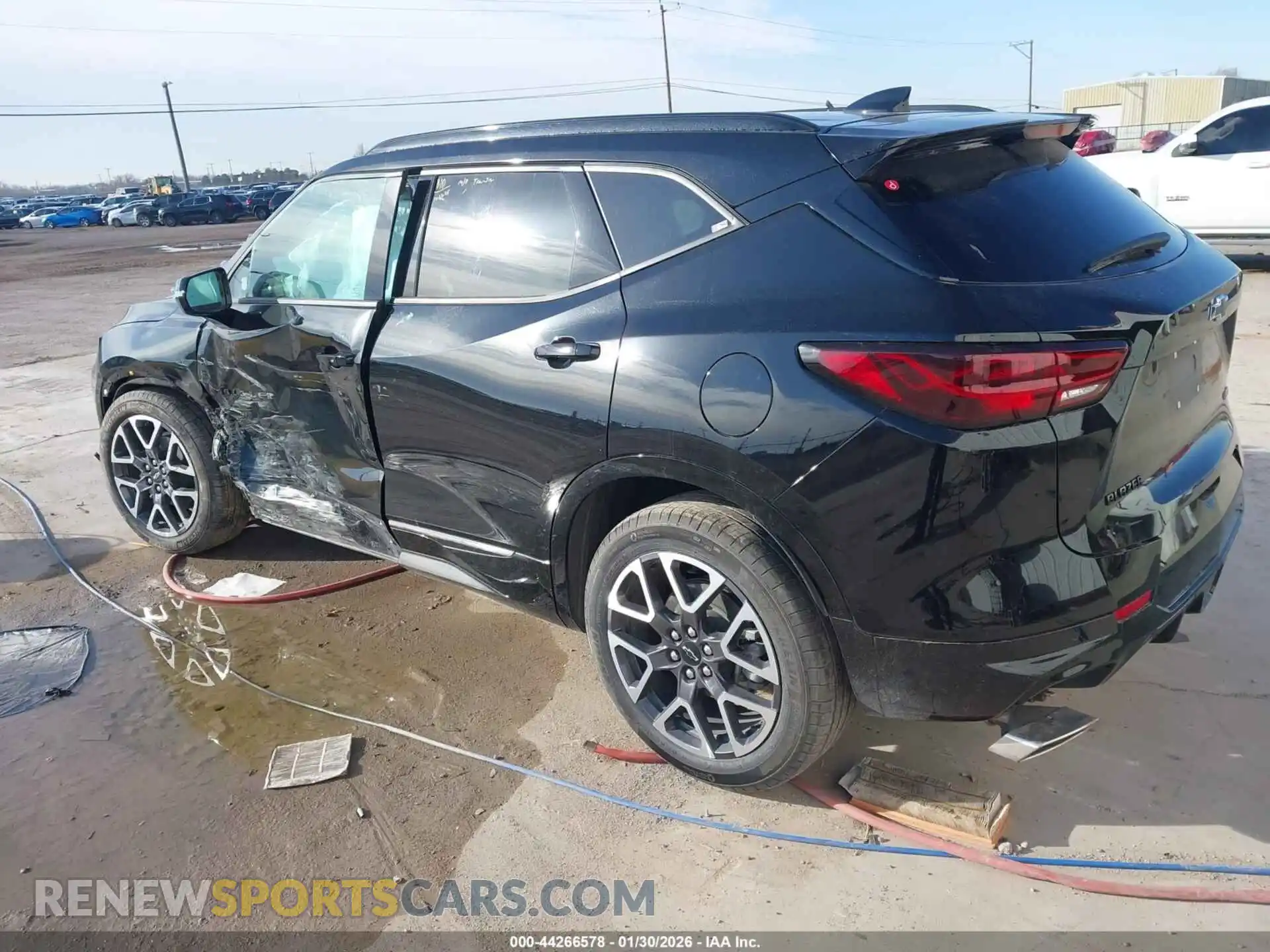 3 Photograph of a damaged car 3GNKBERSXSS225193 CHEVROLET BLAZER 2025