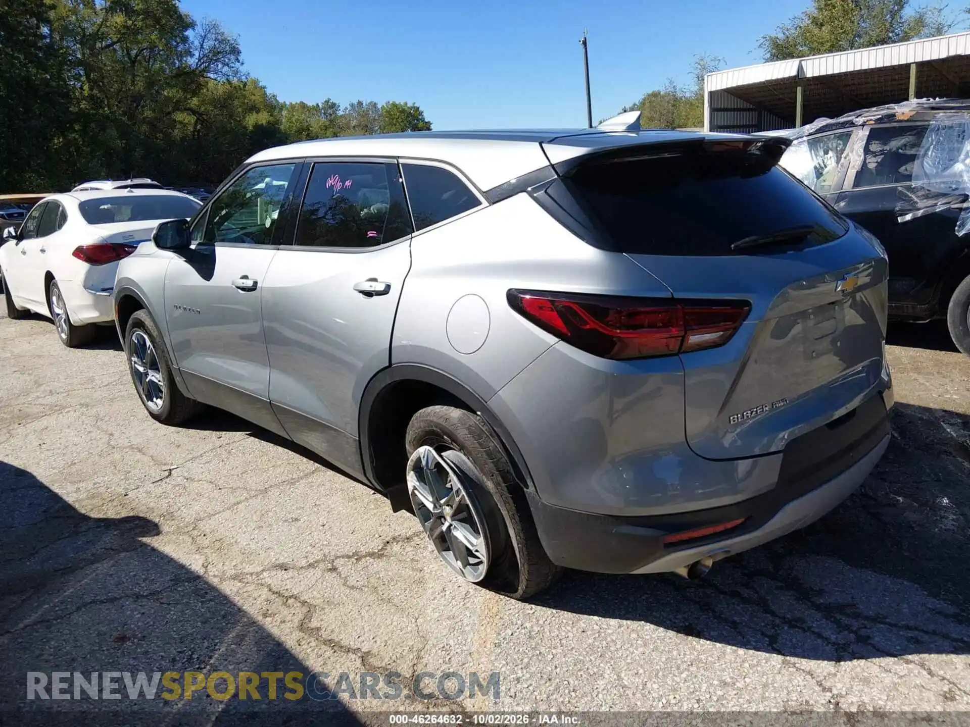3 Photograph of a damaged car 3GNKBHR40SS227859 CHEVROLET BLAZER 2025