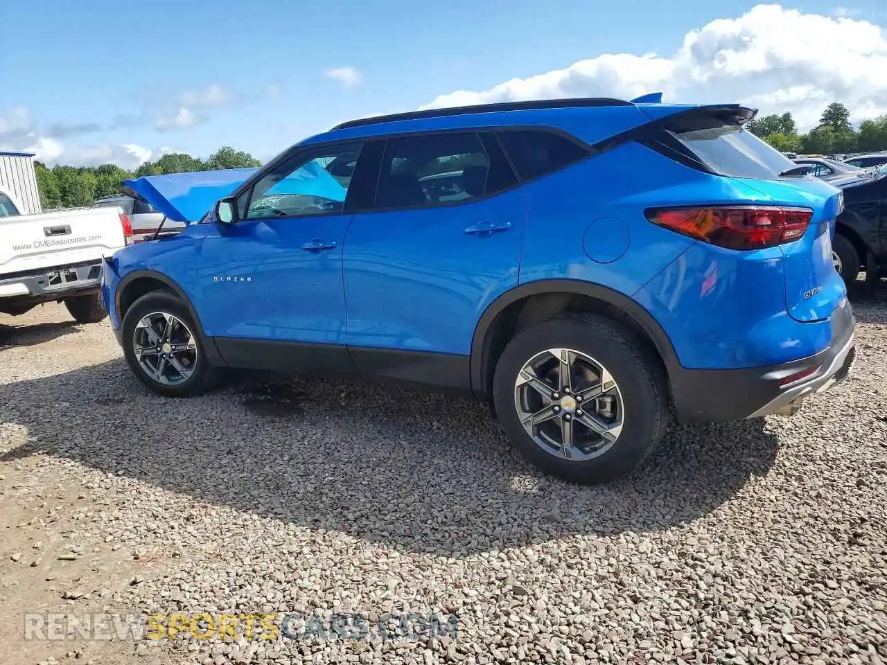 2 Photograph of a damaged car 3GNKBHR41SS164450 CHEVROLET BLAZER 2025