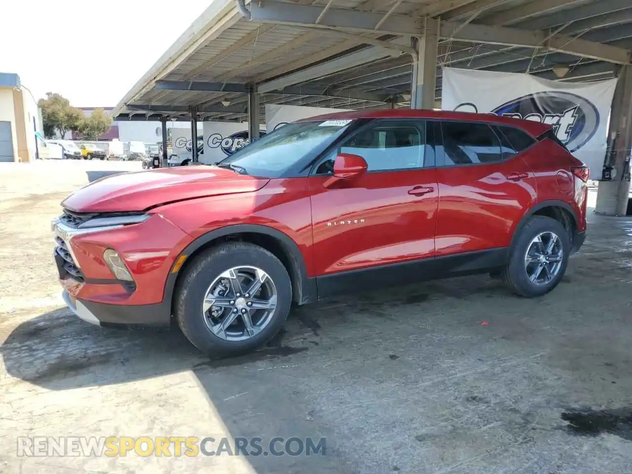 1 Photograph of a damaged car 3GNKBHR42SS203160 CHEVROLET BLAZER 2025