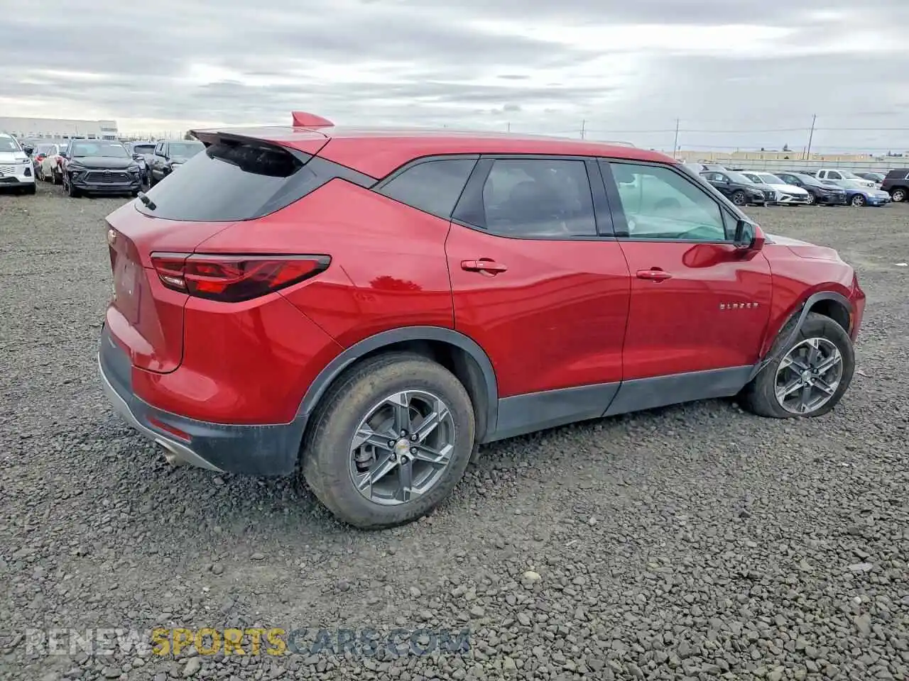 3 Photograph of a damaged car 3GNKBHR42SS215695 CHEVROLET BLAZER 2025