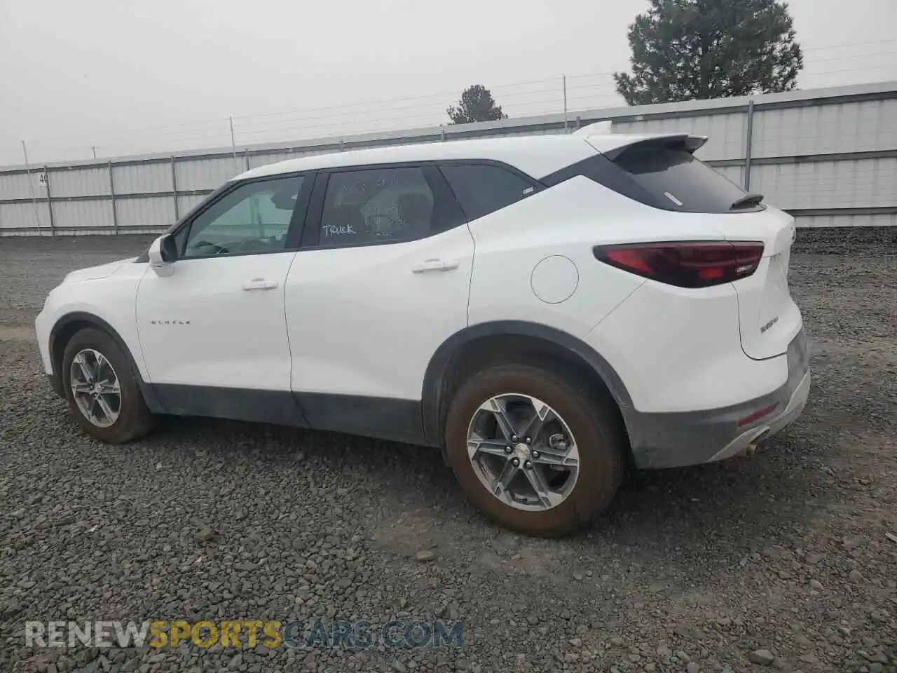 2 Photograph of a damaged car 3GNKBHR45SS230093 CHEVROLET BLAZER 2025
