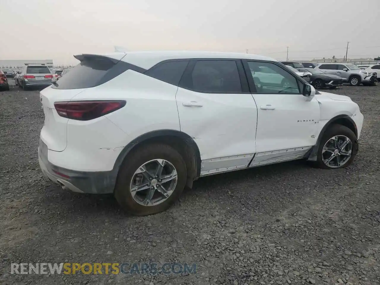 3 Photograph of a damaged car 3GNKBHR45SS230093 CHEVROLET BLAZER 2025