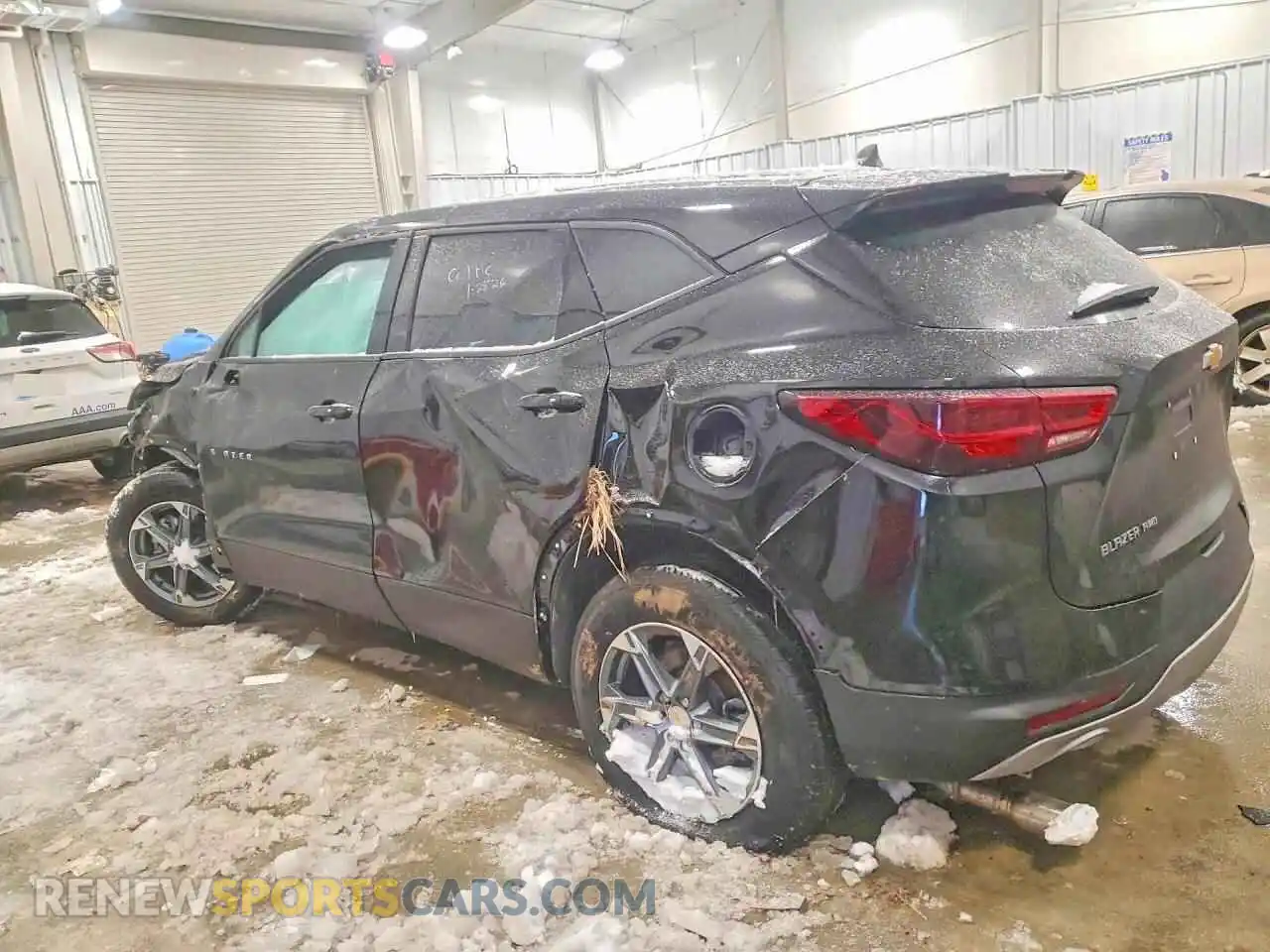 2 Photograph of a damaged car 3GNKBHR45SS233639 CHEVROLET BLAZER 2025