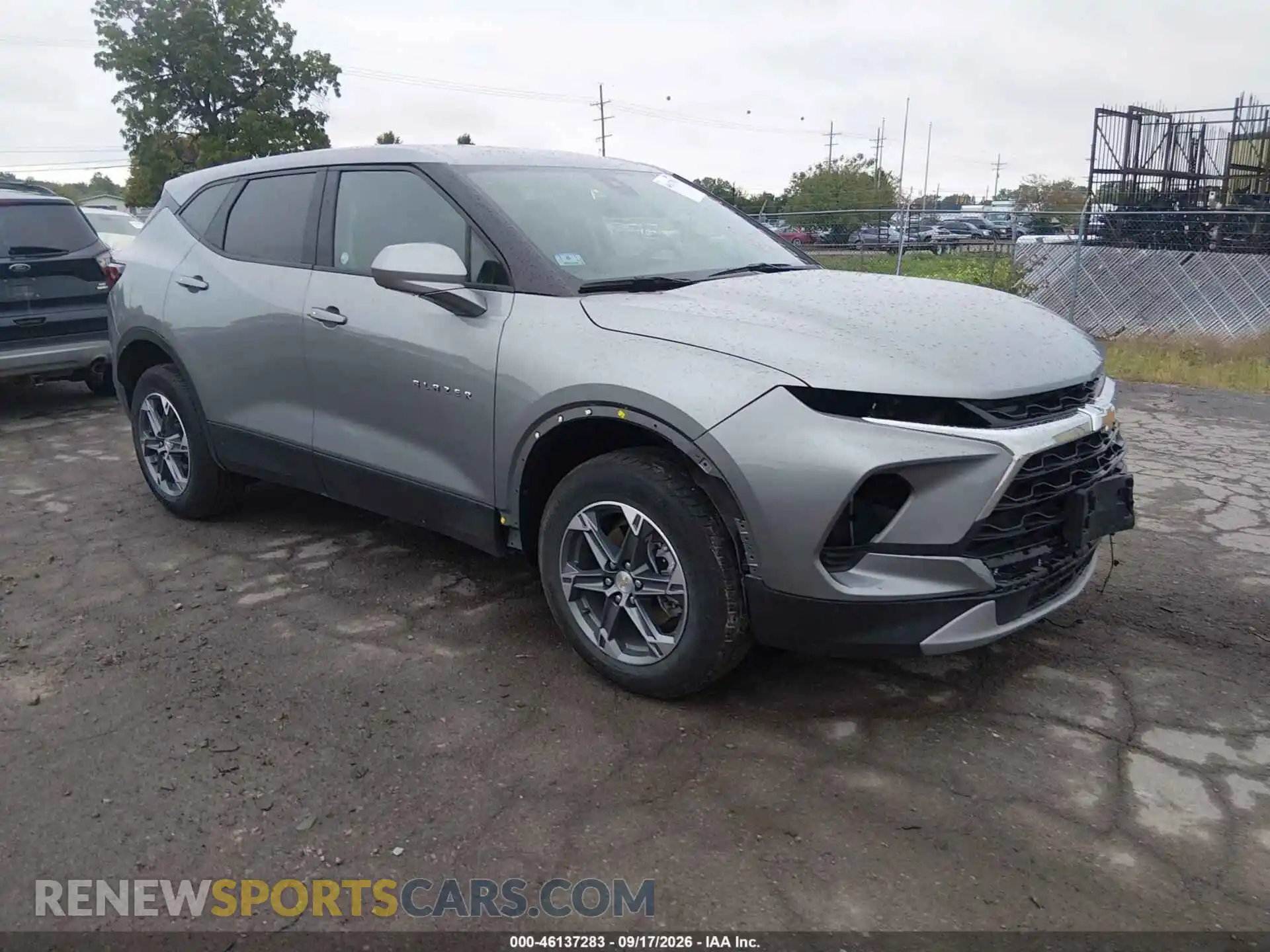 1 Photograph of a damaged car 3GNKBHR46SS242463 CHEVROLET BLAZER 2025