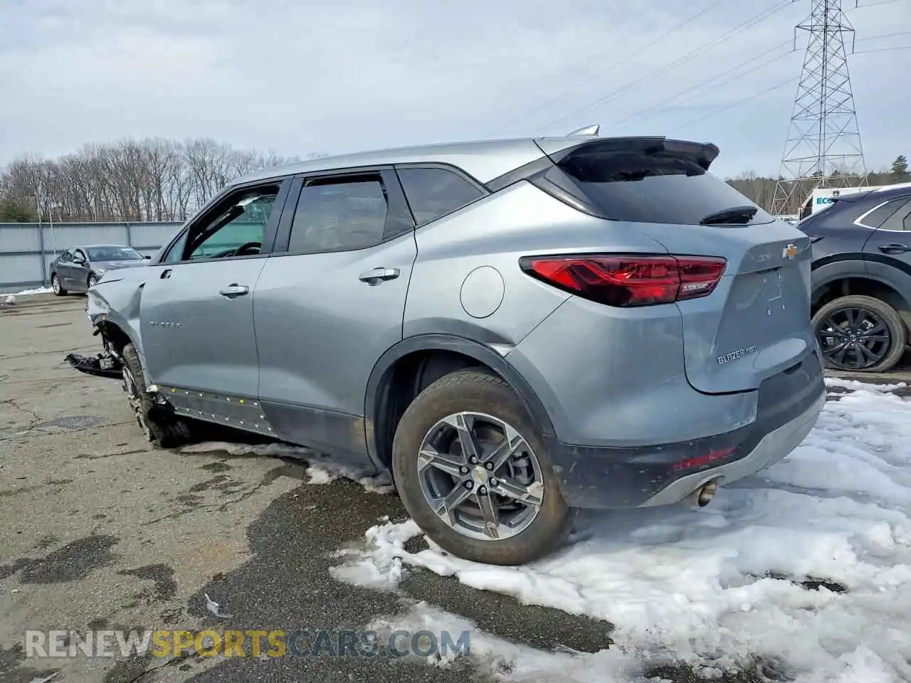 2 Photograph of a damaged car 3GNKBHR47SS213280 CHEVROLET BLAZER 2025