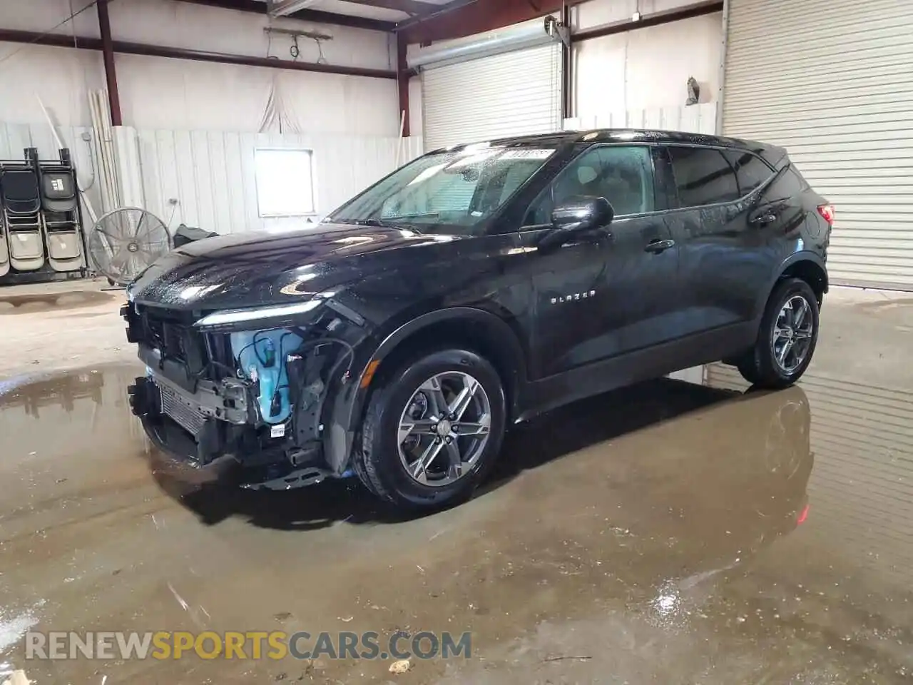 1 Photograph of a damaged car 3GNKBHR48SS130148 CHEVROLET BLAZER 2025
