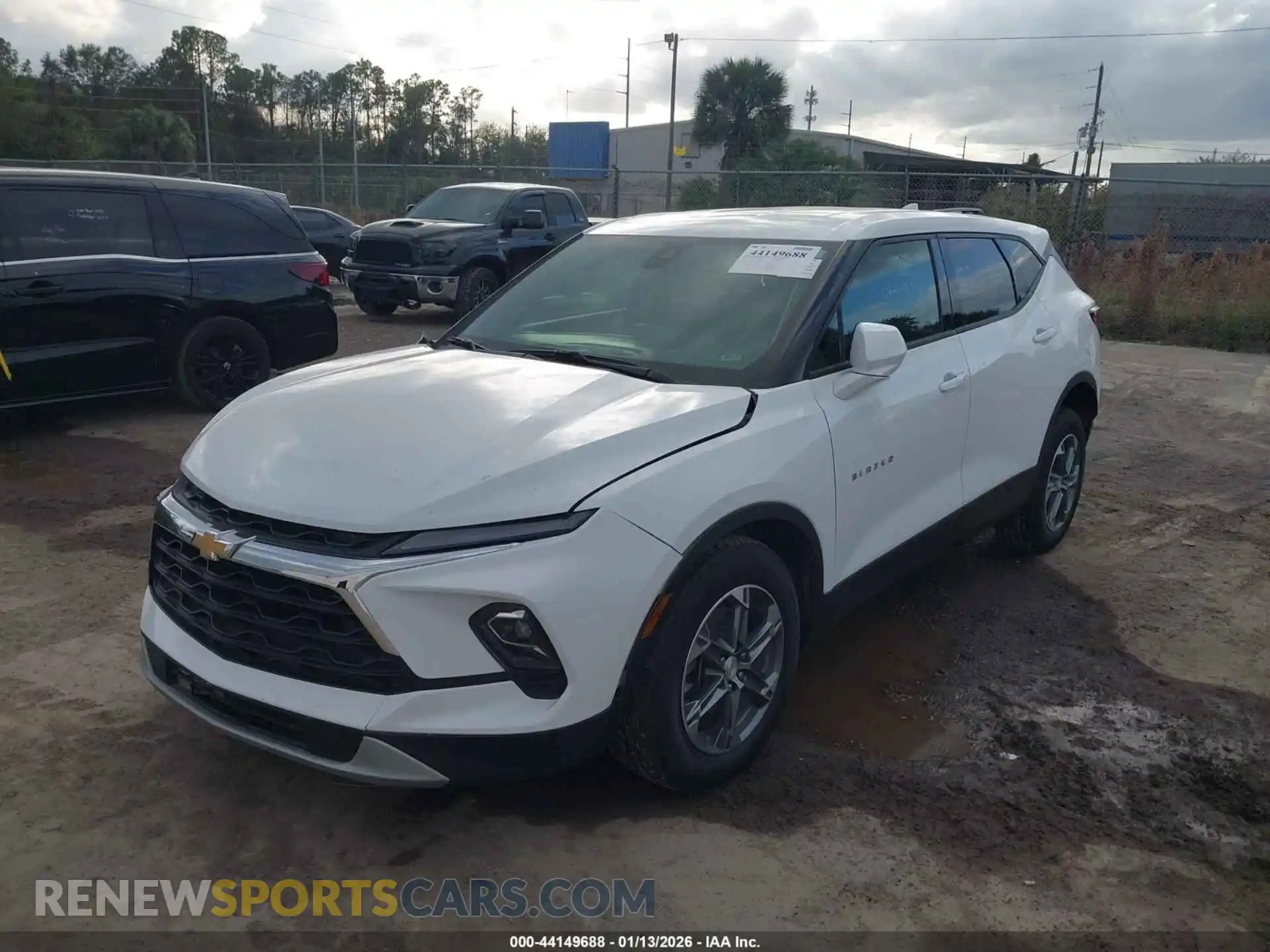 2 Photograph of a damaged car 3GNKBHR48SS224918 CHEVROLET BLAZER 2025