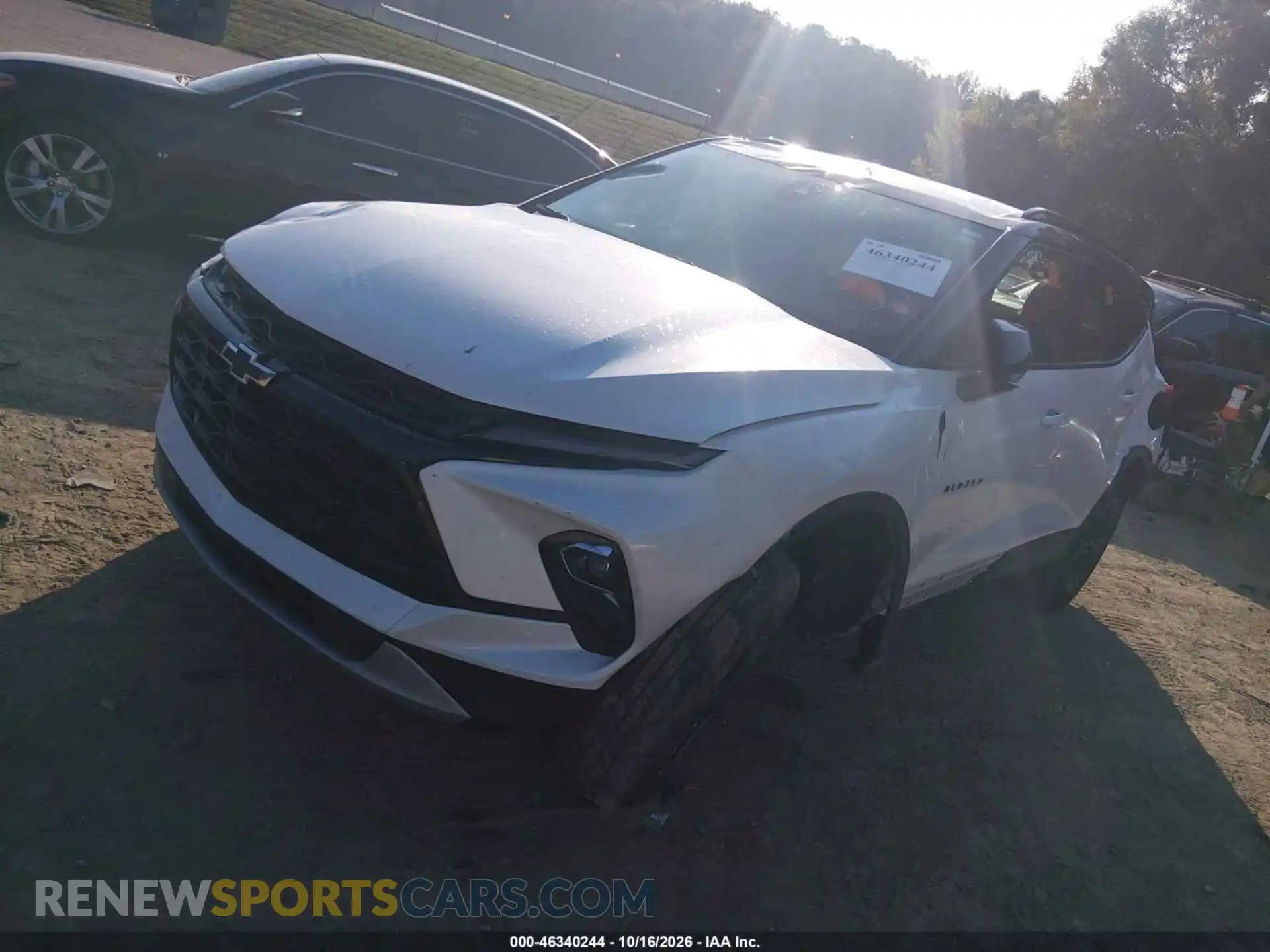 2 Photograph of a damaged car 3GNKBHR4XSS114355 CHEVROLET BLAZER 2025