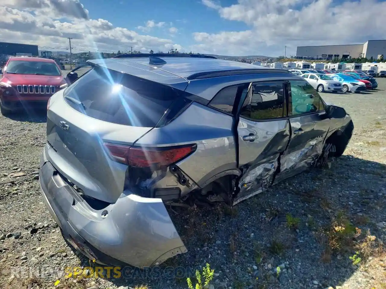 3 Photograph of a damaged car 3GNKBHRS4SS201473 CHEVROLET BLAZER 2025