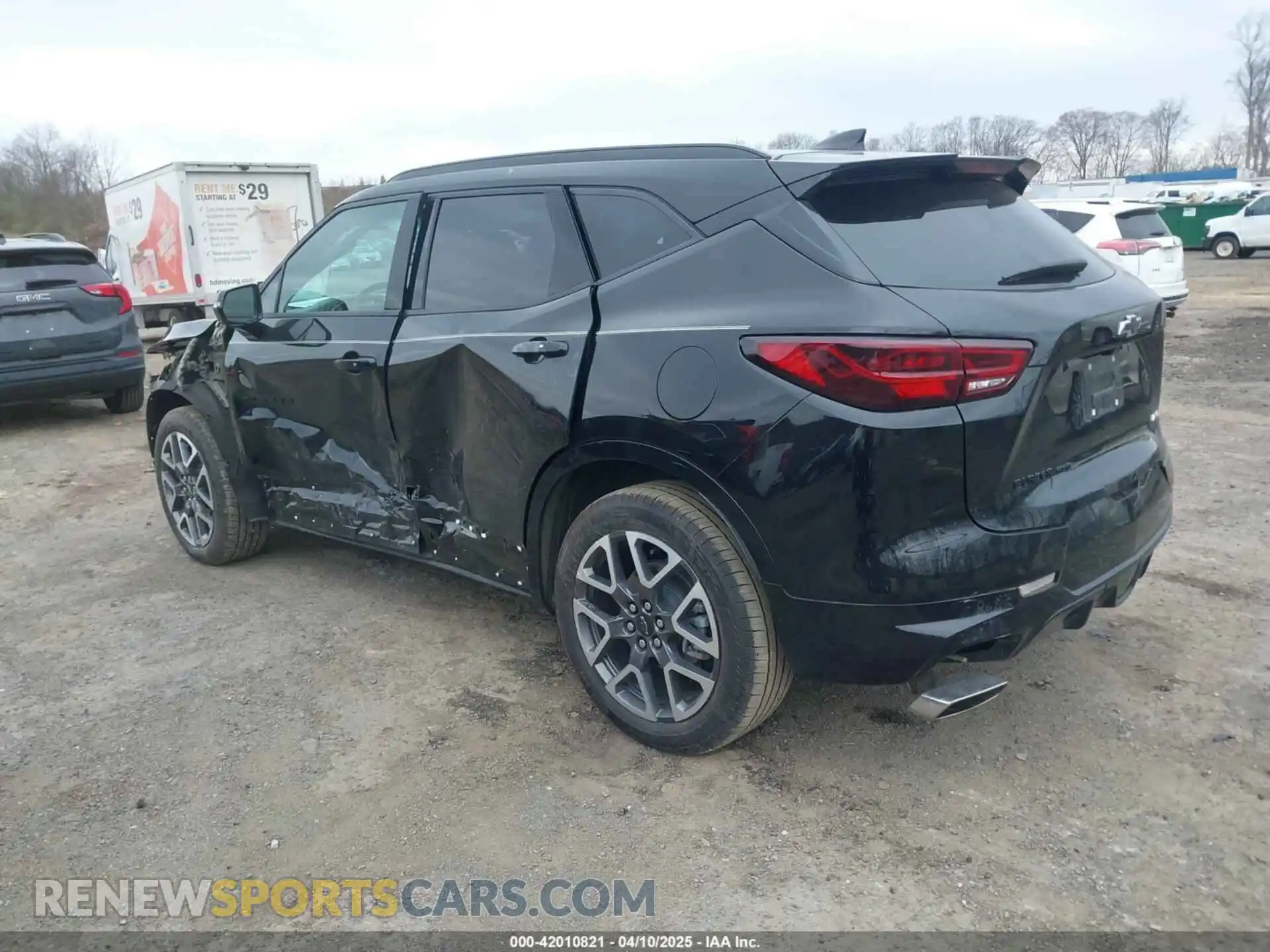 3 Photograph of a damaged car 3GNKBKRS1SS131377 CHEVROLET BLAZER 2025