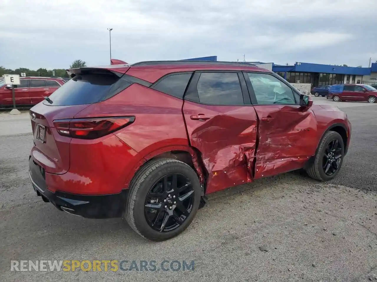 3 Photograph of a damaged car 3GNKBKRS6SS163970 CHEVROLET BLAZER 2025