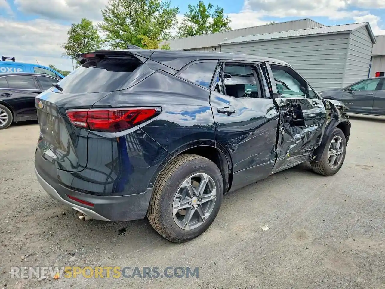 3 Photograph of a damaged car 3GNKBHR41TS156074 CHEVROLET BLAZER 2026