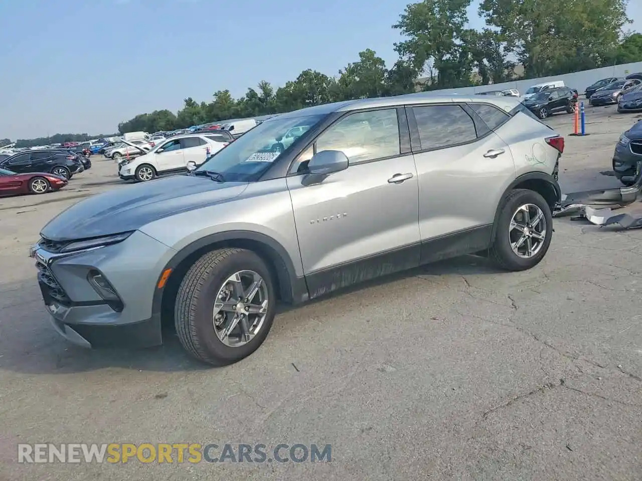 1 Photograph of a damaged car 3GNKBHR44TS168073 CHEVROLET BLAZER 2026